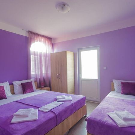 Apartments Astel Бар Екстериор снимка