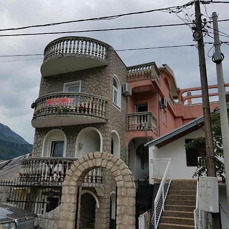 Apartments Astel Бар Екстериор снимка