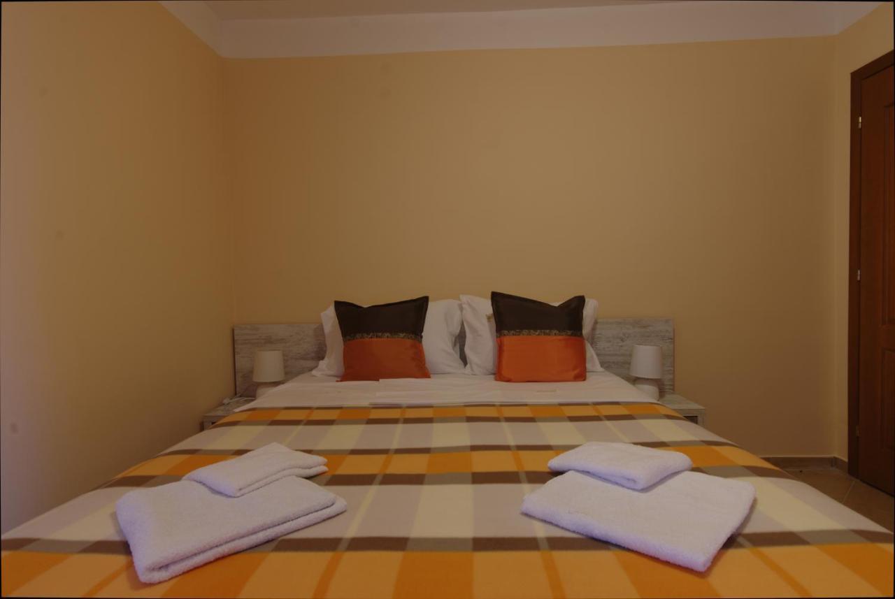 Apartments Astel Бар Екстериор снимка